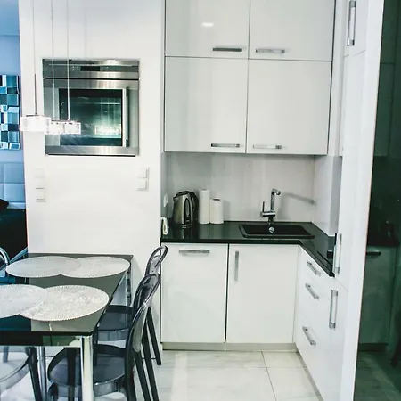 Marszalkowska 140 By Homeprime Apartment Warsaw