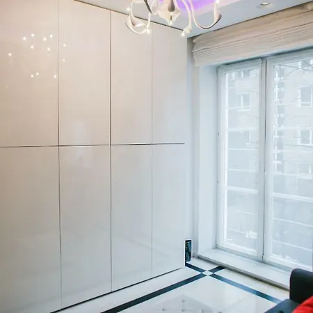 Marszalkowska 140 By Homeprime Appartement Varsovie